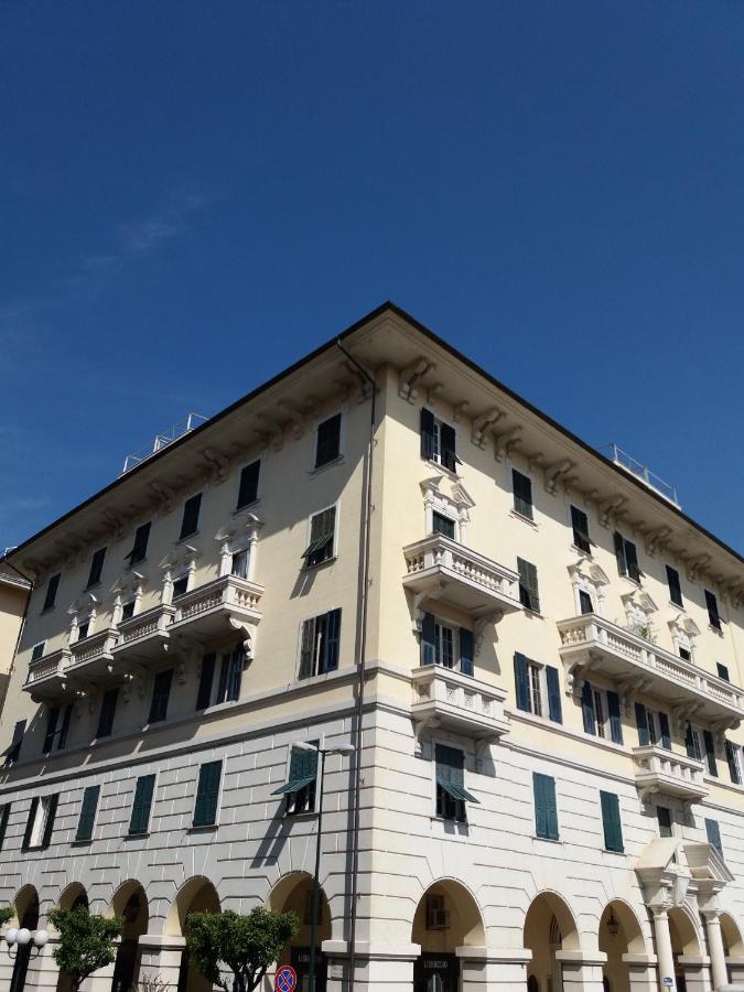 Апартаменты Residenza Dell'Orto Кьявари Экстерьер фото